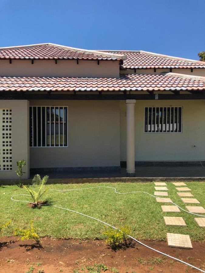 Elite Servicos - Acomodacao Familiar Maputo Exteriér fotografie